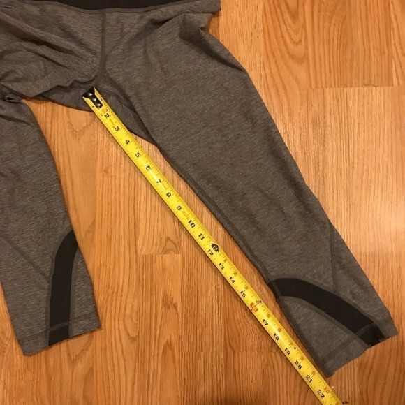 Lululemon Run Inspire Crop II Luxtreme 6 Heathered Deep Coal Cropped Leggings - Picture 11 of 14